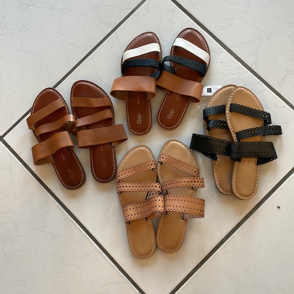 👠 4/$39 Sandals (Leather) by GAP (Size 6)
